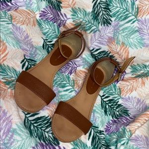 Tommy Hilfiger brown leather sandals